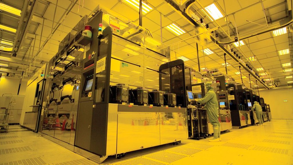 "Intel and TSMC Unite: A New Era in Chipmaking Collaboration"