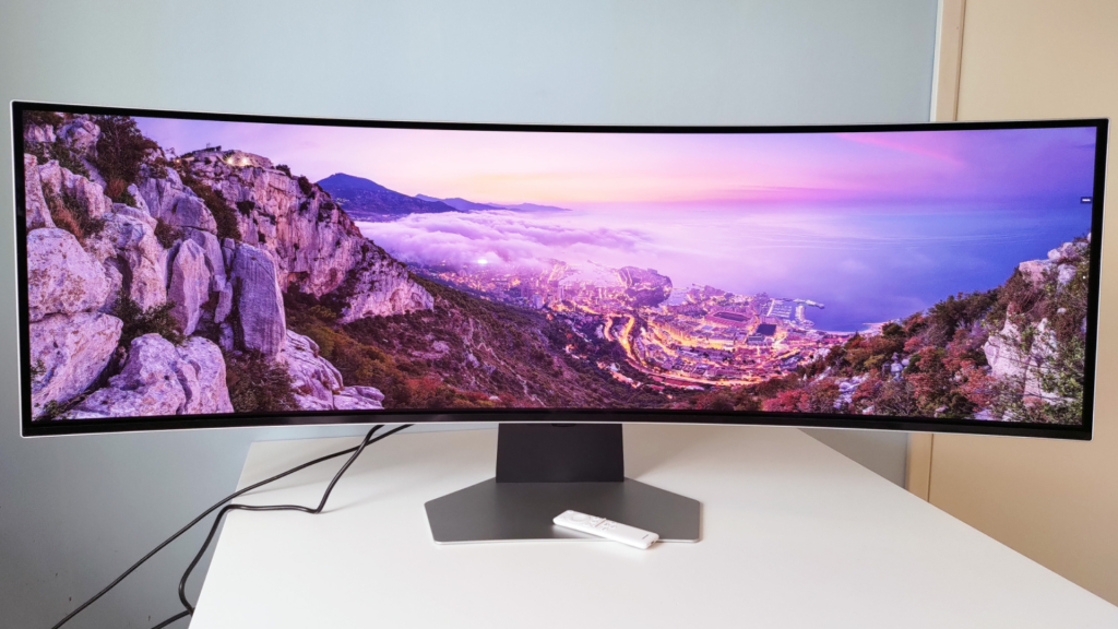 Snag a Whopping $920 Discount on the Samsung 49-Inch OLED Ultrawide Gaming Monitor!
