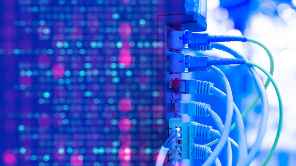 Revolutionizing Telecoms: The PowerEdge R6715's Fusion of Performance and Eco-Friendly Innovation