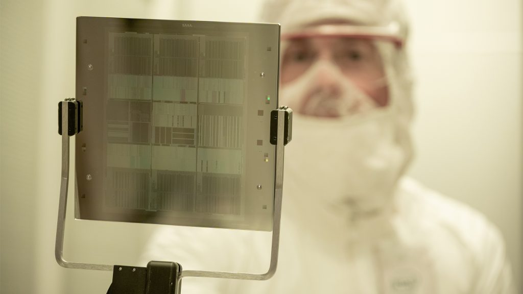 Intel May Cancel 14A Node If No Major Customer Secured